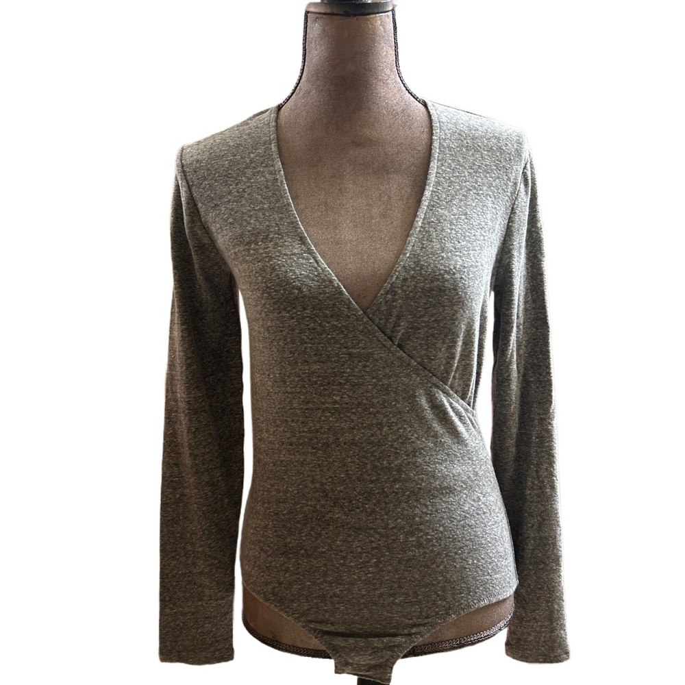 Madewell Gray Long Sleeve Bodysuit